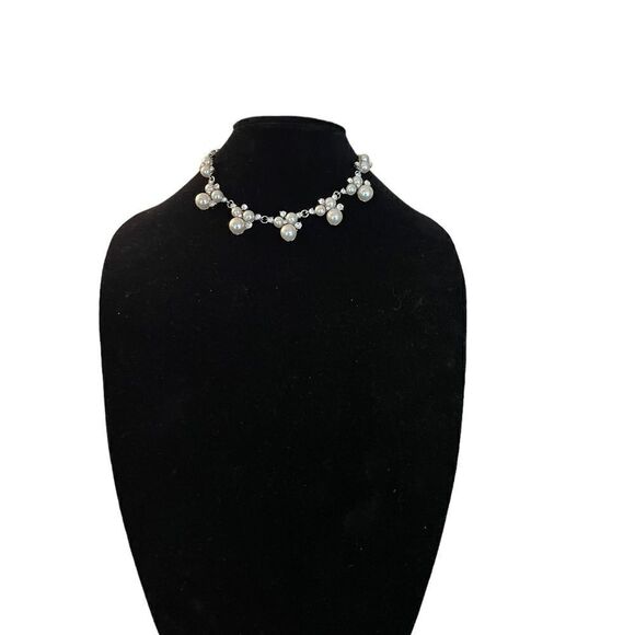 Stunning Pearl-like and Diamond-like Choker Necklace - Picture 5 of 9
